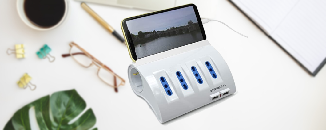 Multipresa da scrivania, 6 prese elettriche e 2 USB, compatta e GENIALE (19€)