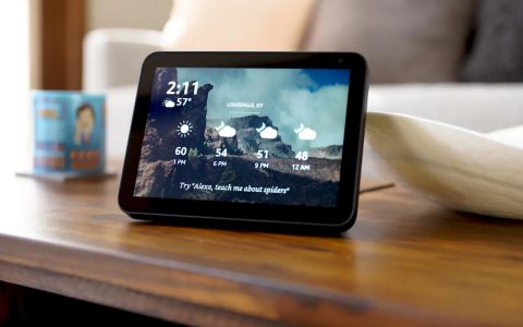 Amazon Echo Show 8 in sconto del 42 % su Amazon