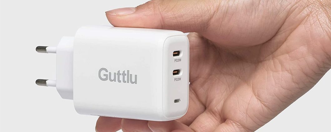 Klaatu verata... Guttlu: non è il Necronomicon ma il caricatore da 40W per iPhone (6€)