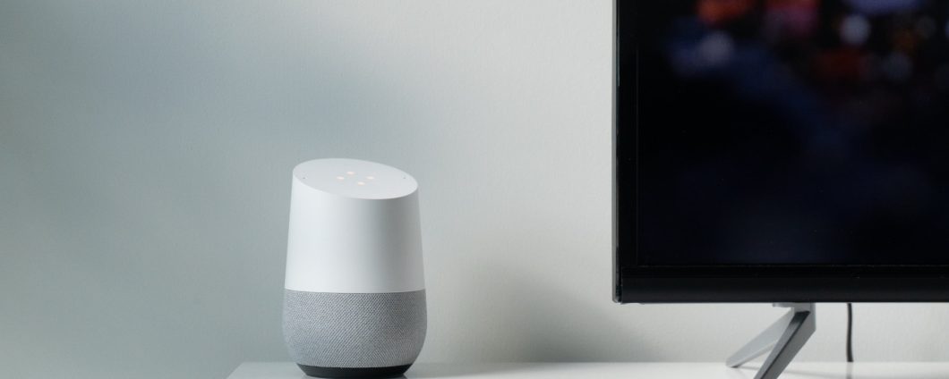 Google Home: un bug permetteva di spiare gli utenti