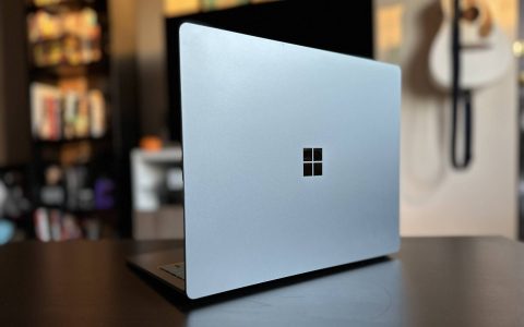 Microsoft Surface 5 è offerto ad un prezzo incredibile su Amazon