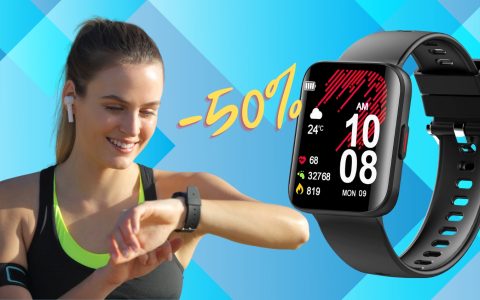 Smartwatch impermeabile con super batteria a METÀ PREZZO