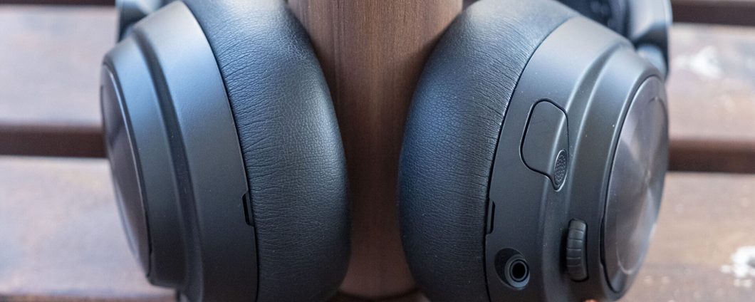 SteelSeries Arctis Nova Pro sono le cuffie in offerta del giorno su Amazon