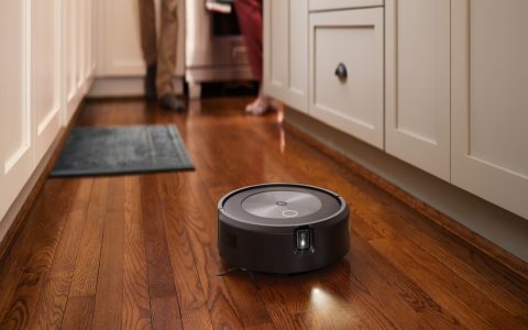 Aspirapolvere Roomba j7+ di iRobot in offerta del 26 % solo su Amazon