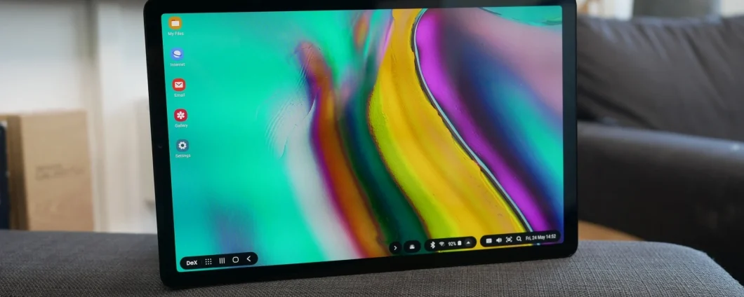 Samsung Galaxy Tab S5e: leggero e versatile su Amazon costa il 39% in meno