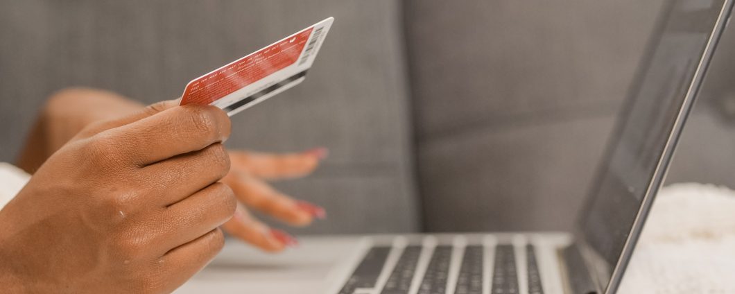 Carta di credito per acquisti online: ecco la migliore