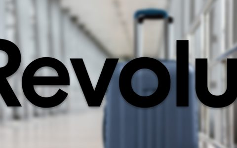 Il conto perfetto per i viaggiatori è Revolut: ottieni 3 mesi gratis