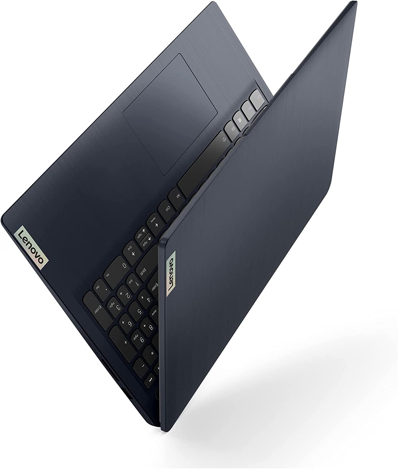 lenovo-ideapad-3-minimo-storico-amazon-leggero