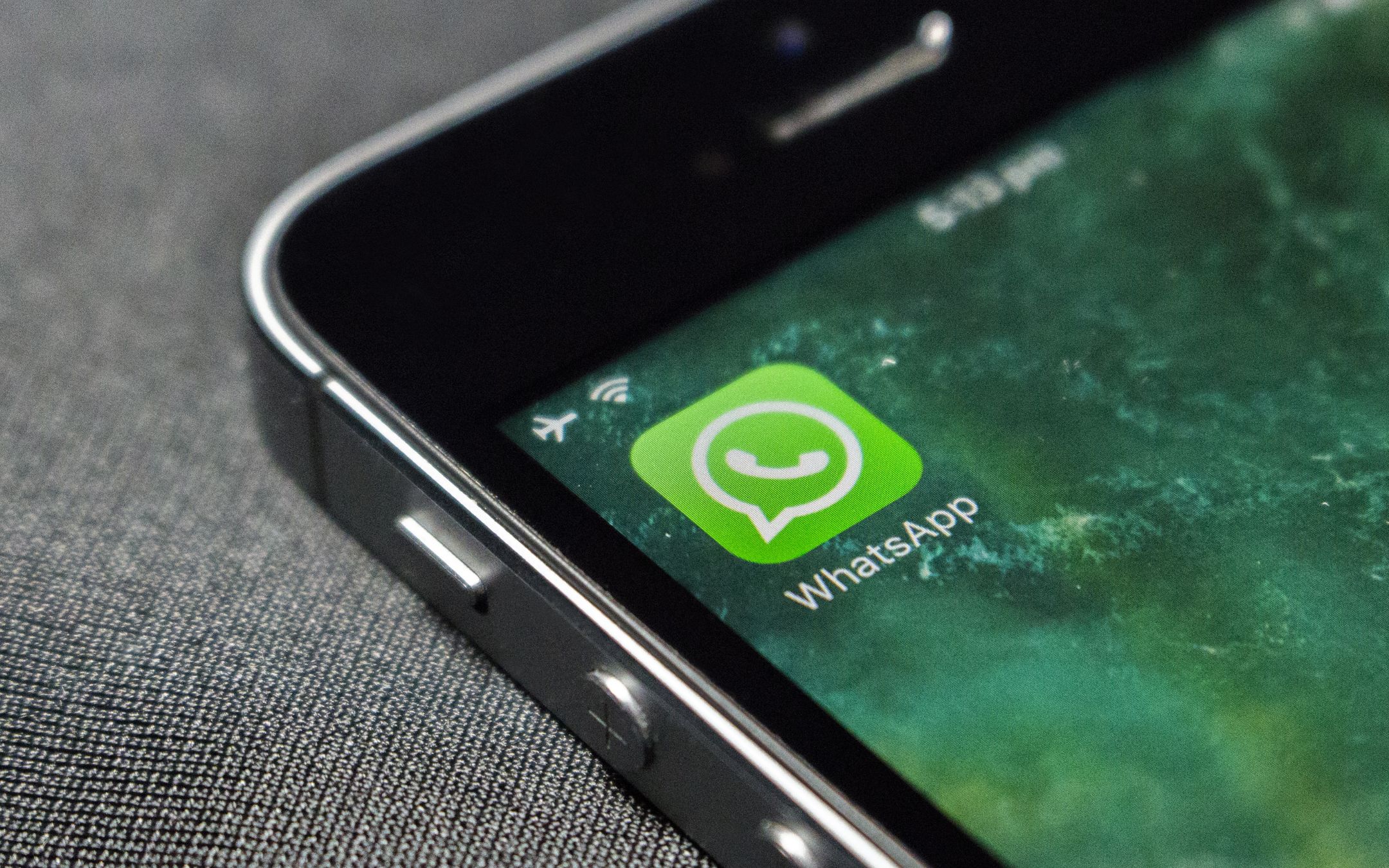 WhatsApp per iOS: presto in arrivo il supporto per account multipli