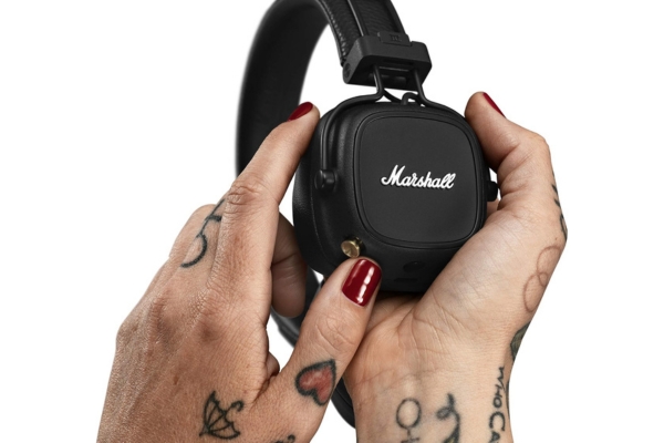 marshall-major-iv-cuffie-bluetooth-suono-strabiliante